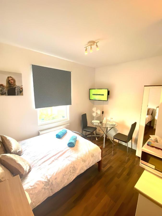 Appartamento One Bed Studio Flat In Central Londra Esterno foto
